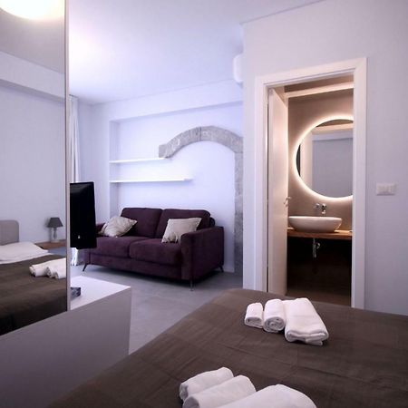 The Sea Rooms Letojanni Exterior foto