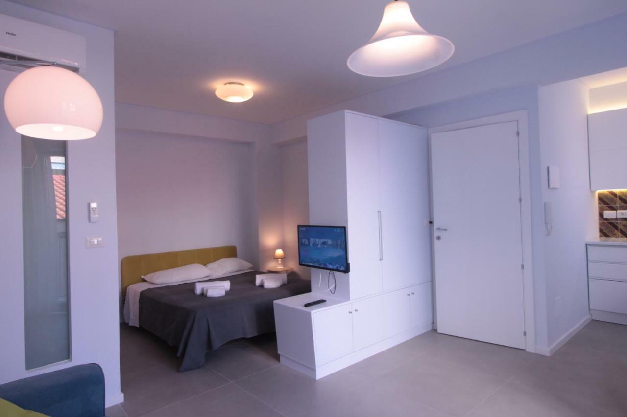 The Sea Rooms Letojanni Exterior foto