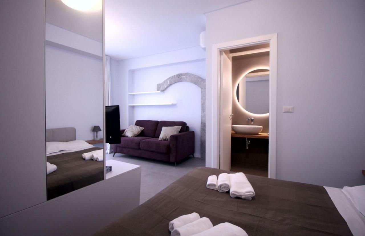 The Sea Rooms Letojanni Exterior foto