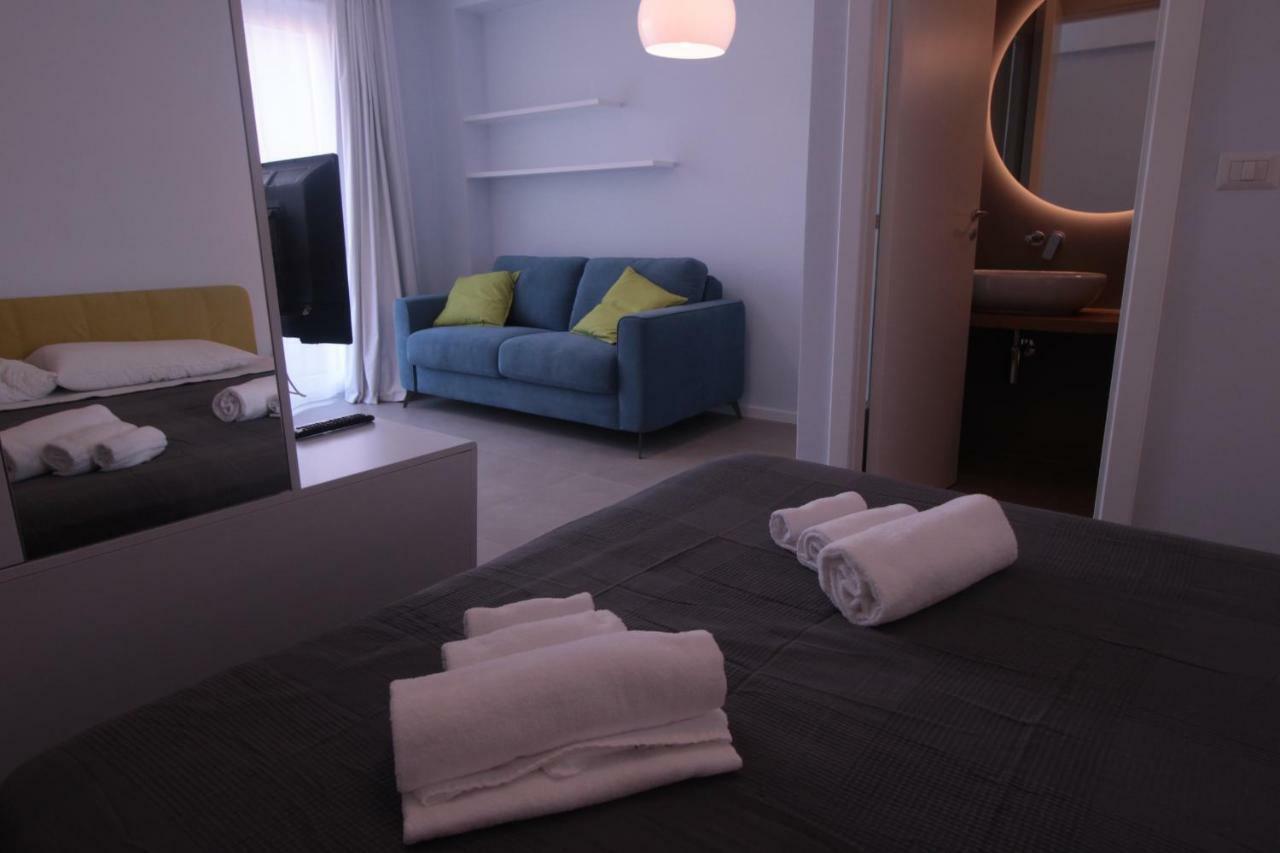 The Sea Rooms Letojanni Exterior foto