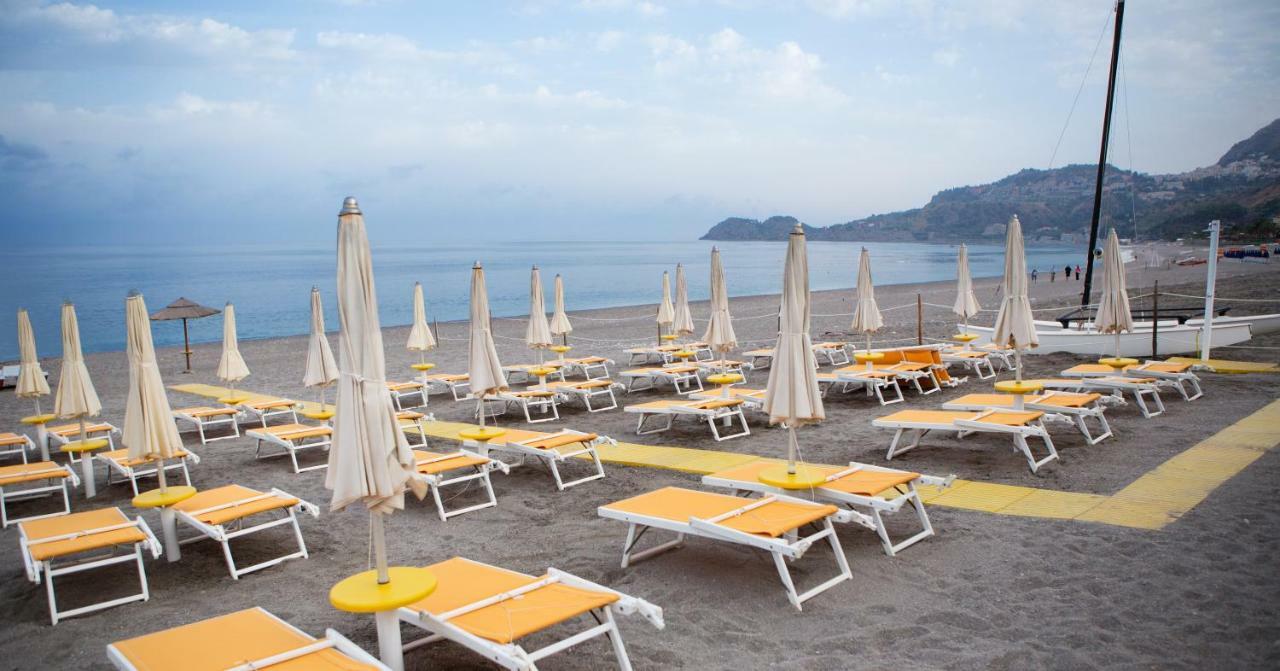 The Sea Rooms Letojanni Exterior foto